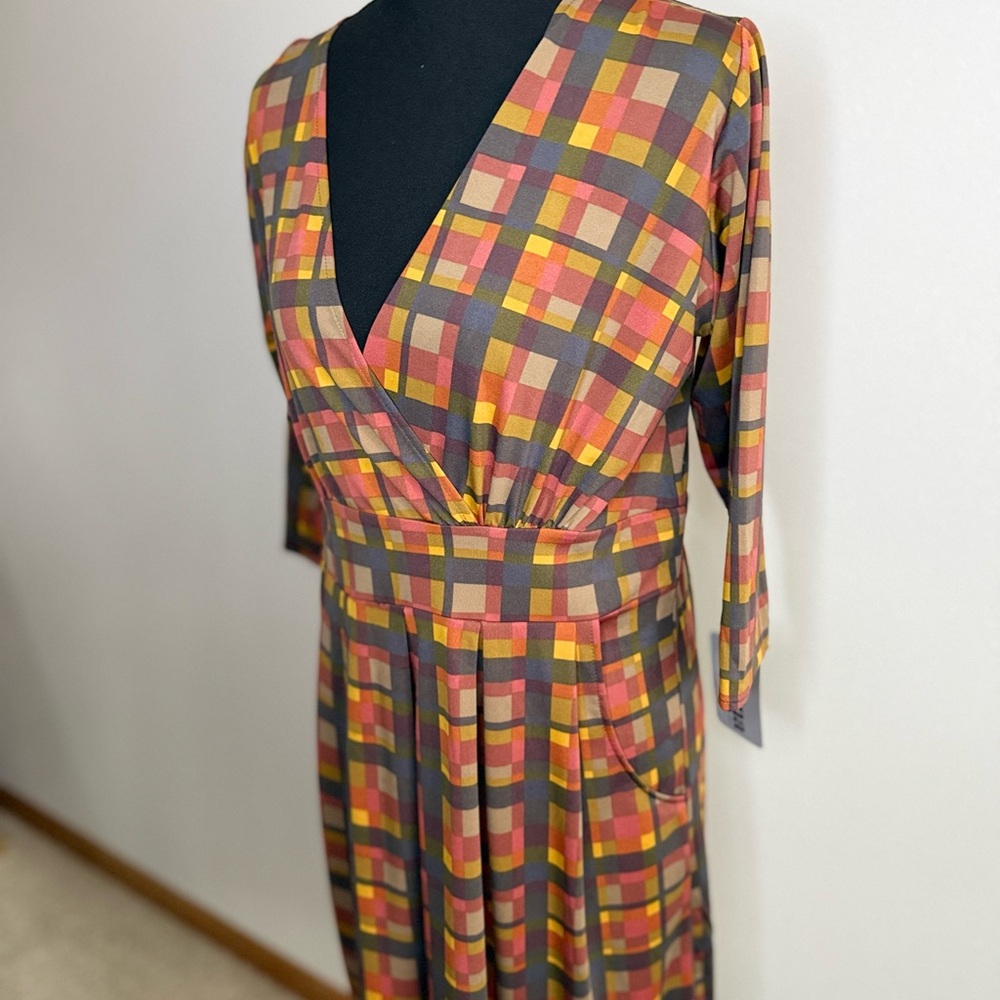 Karina Plaid Faux Wrap Dress Fall Colors Stretch Travel Dress M - Picture 6 of 12